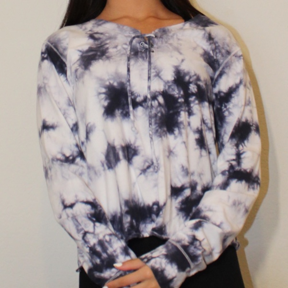 criss cross long sleeve